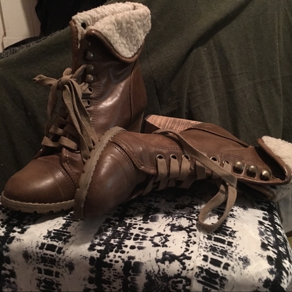 *Like New* Nine-West Brown Leather Ankle Boots